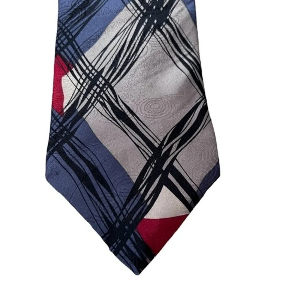 Bugatti 100% Italian Silk Tie Blue Gray Red Office  Church Wedding Formal